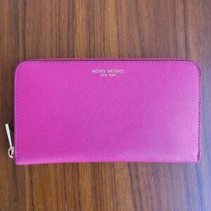 🔴SOLD🔴 Henri Bendel Pink Saffiano Leather Gold Hardware Zip Around Wallet